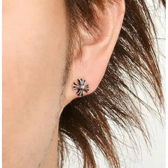 Cross Cut Out Stud Earring