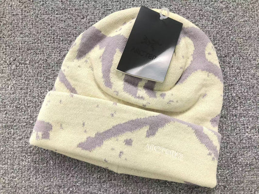 Arc'teryx Grotto Toque Beanie Cream