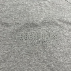 Remera Essentials Small Logo L