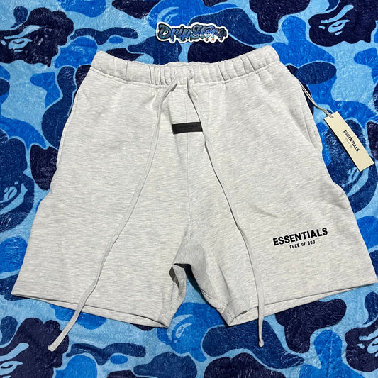 Short Essentials SS22 M