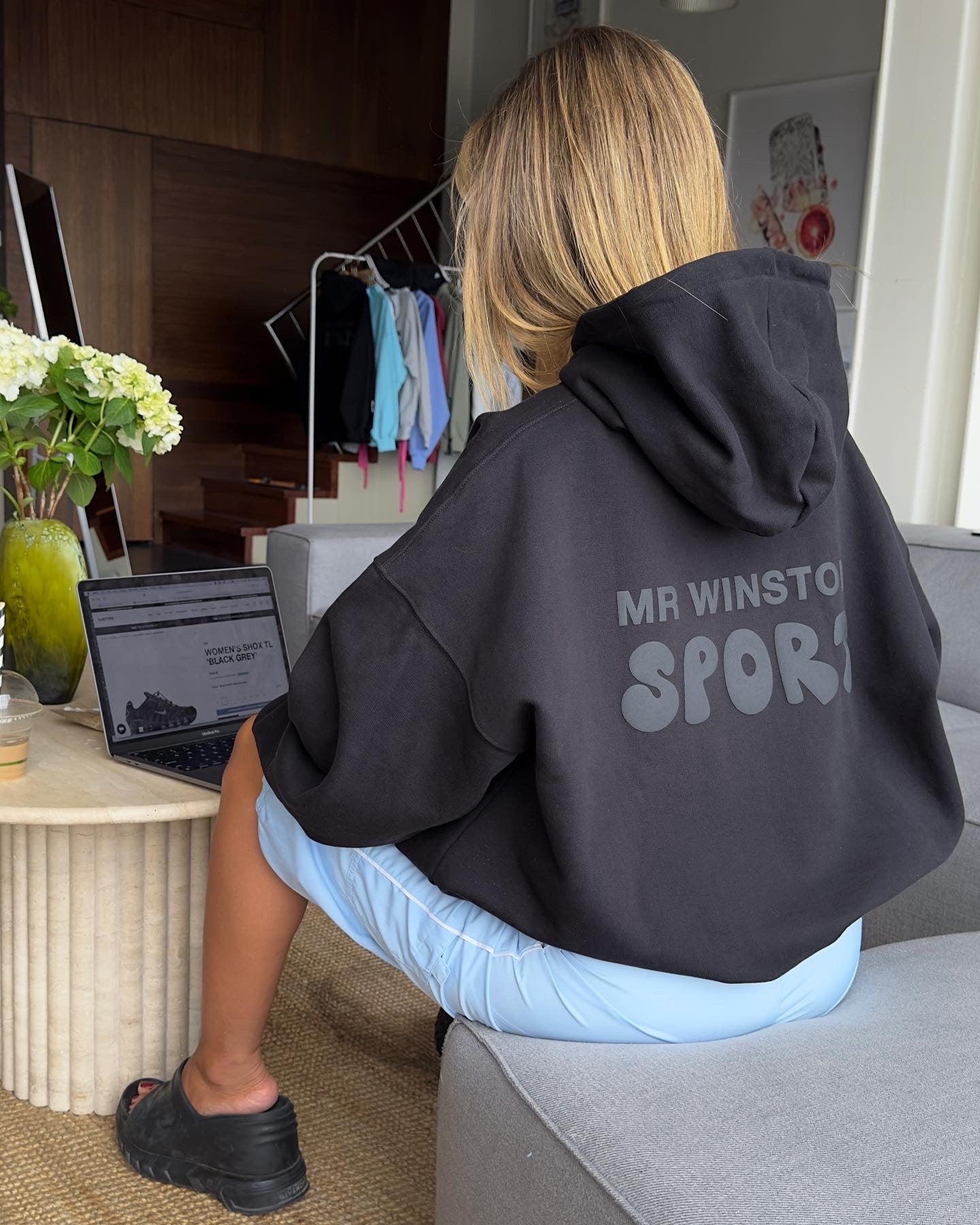 Mr Winston Liquorice Boyfriend Puff