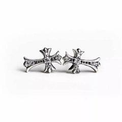 CH Cross Baby Fat Stud Pierce With Pave Diamond