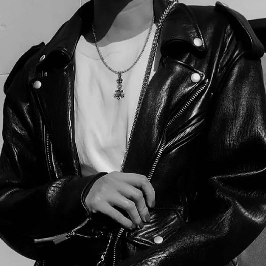 BS Fleur One Ball Charm