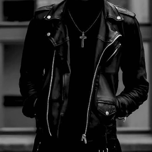 Mapplethorpe Pendant