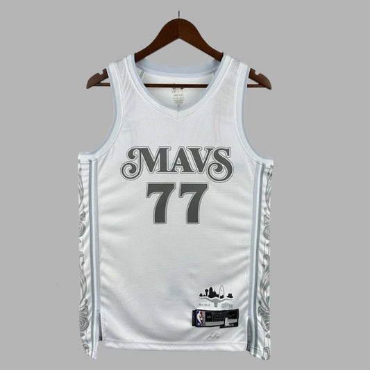 NBA Dallas Mavericks 77# DONCIC Jersey - White