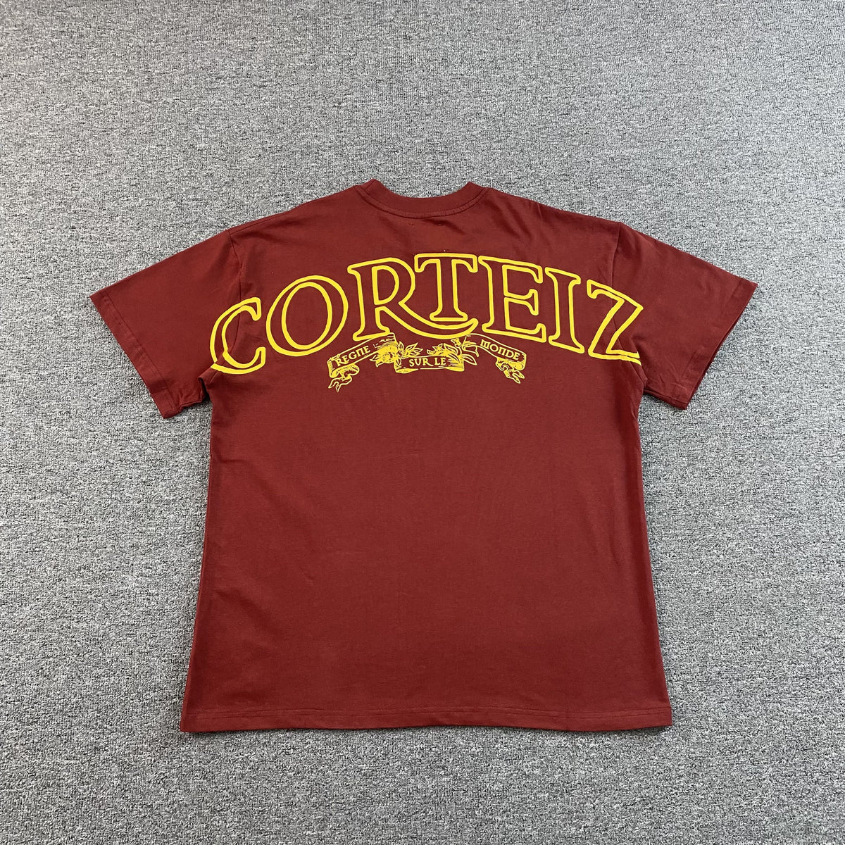 Corteiz Royale Tee Burgundy