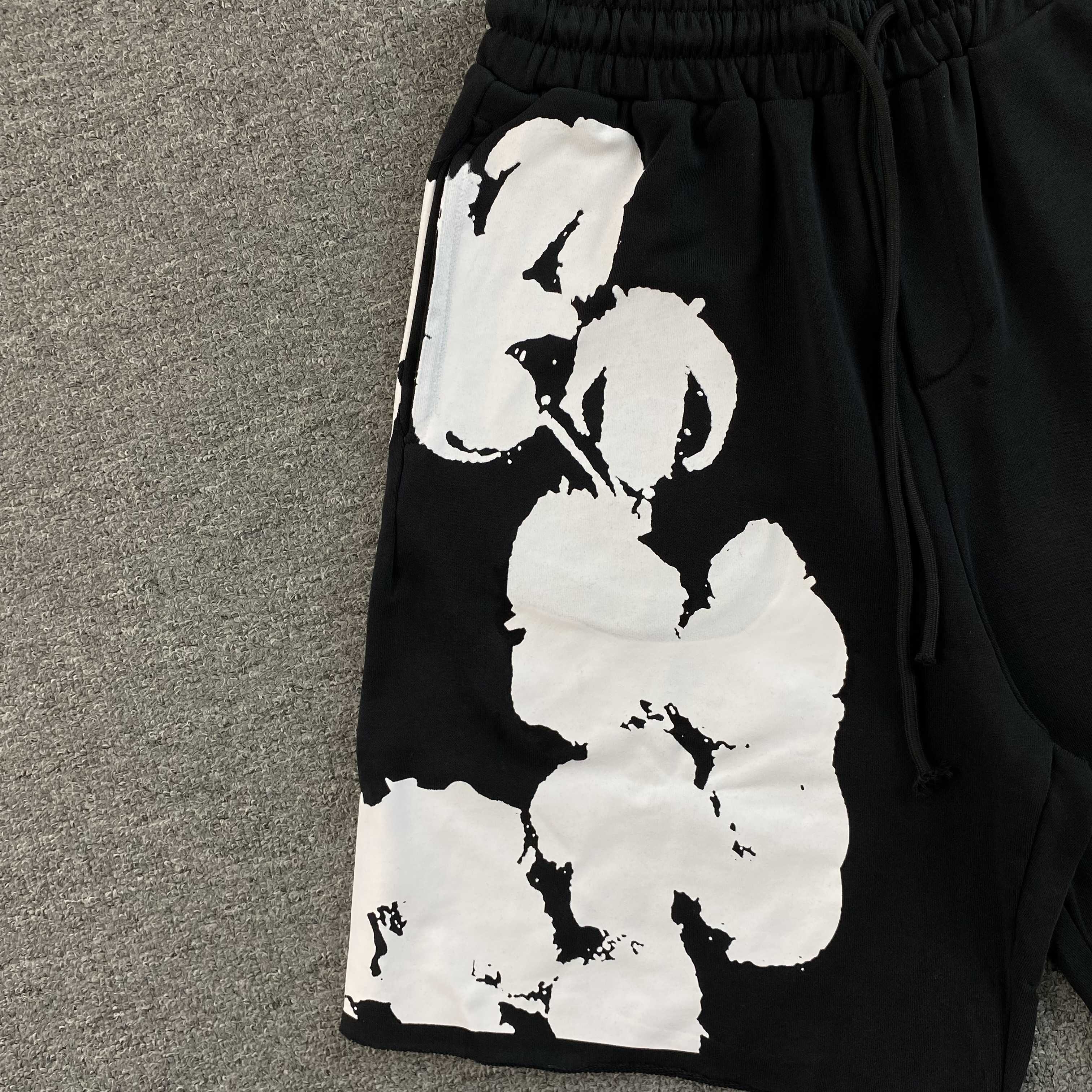 Denim Tears Big Cotton Wreath Shorts Black