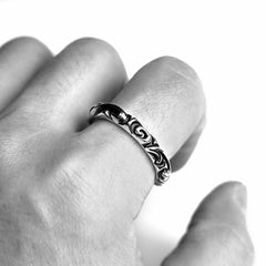 CH Scroll Band Ring