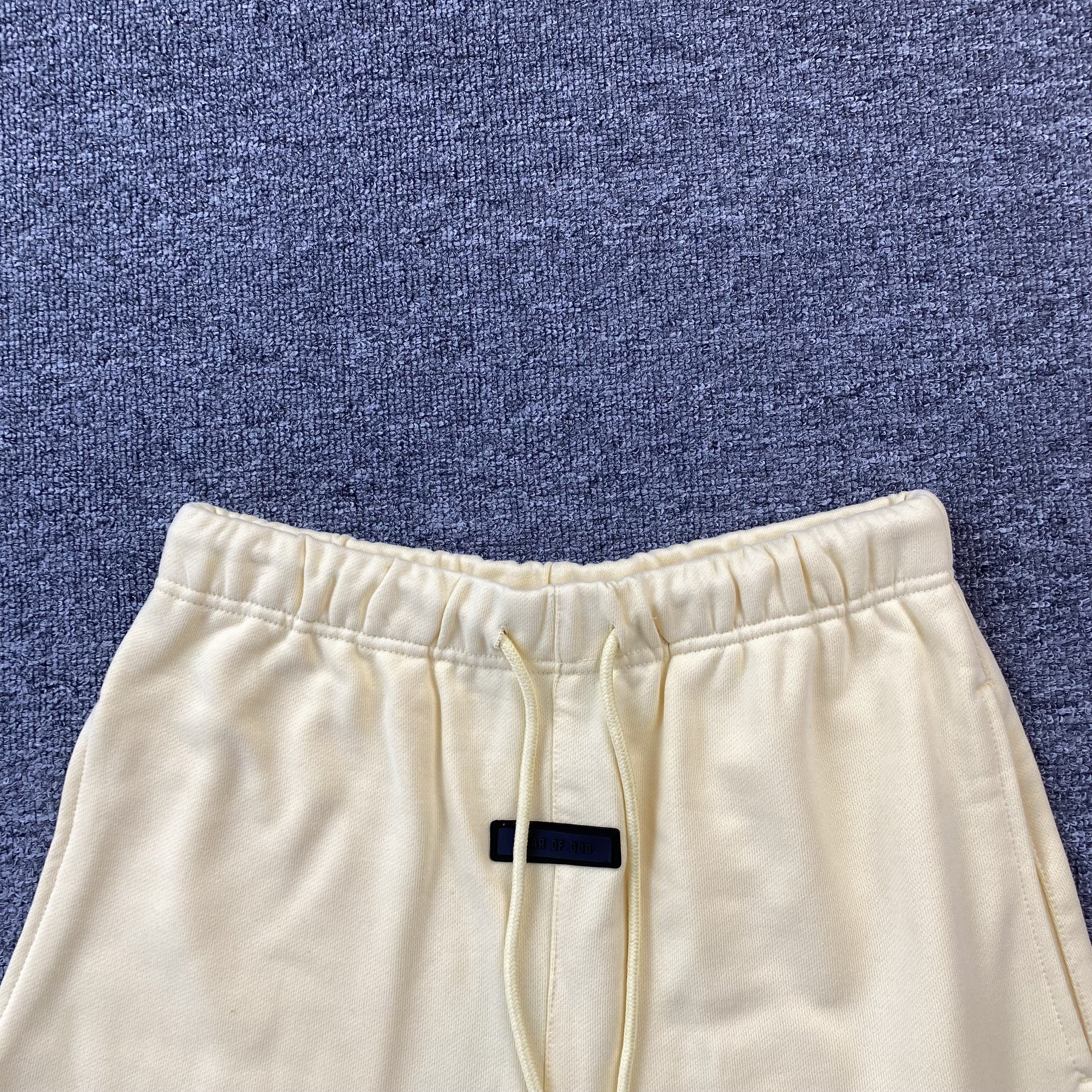 Fear of God Essentials Shorts Garden Yellow