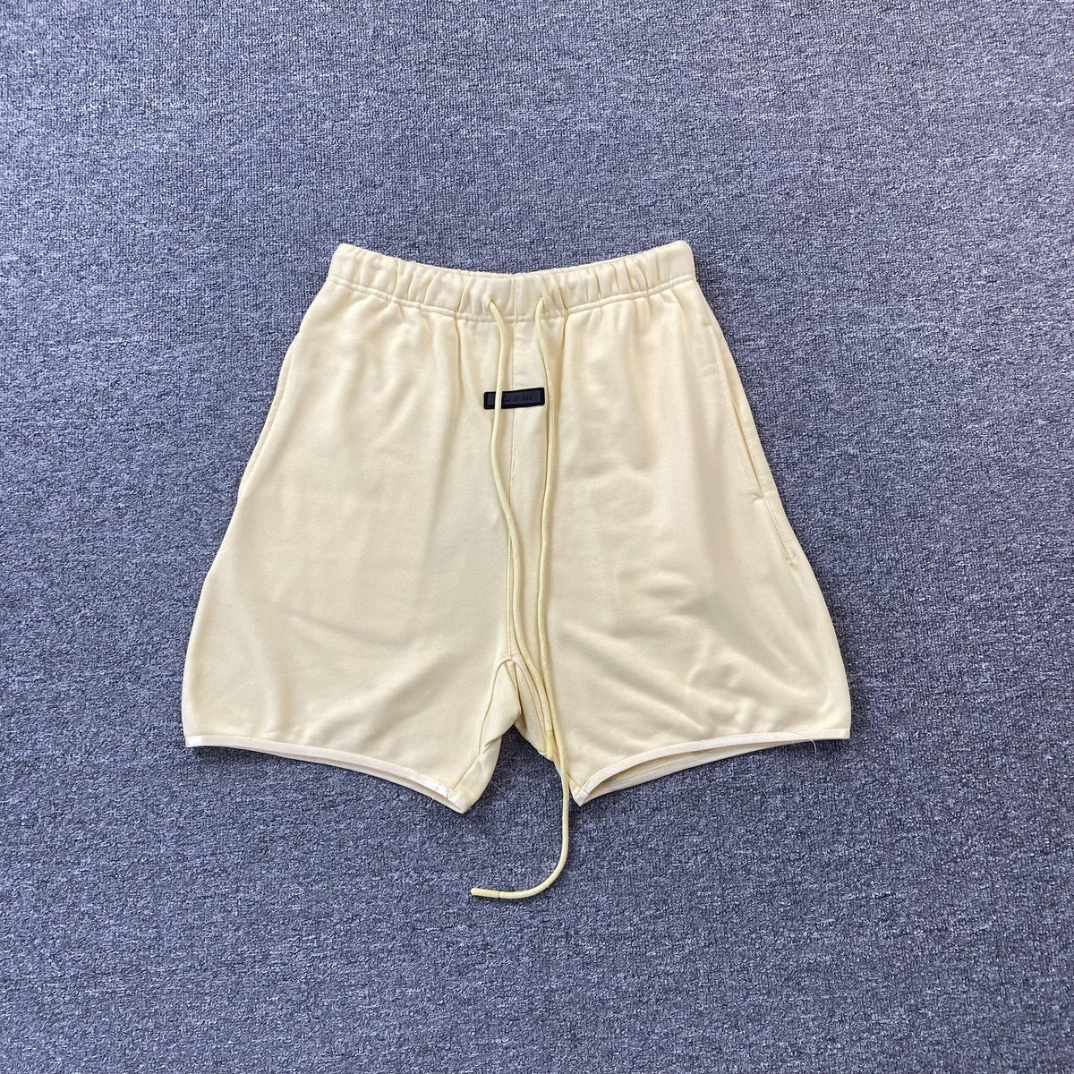 Fear of God Essentials Shorts Garden Yellow