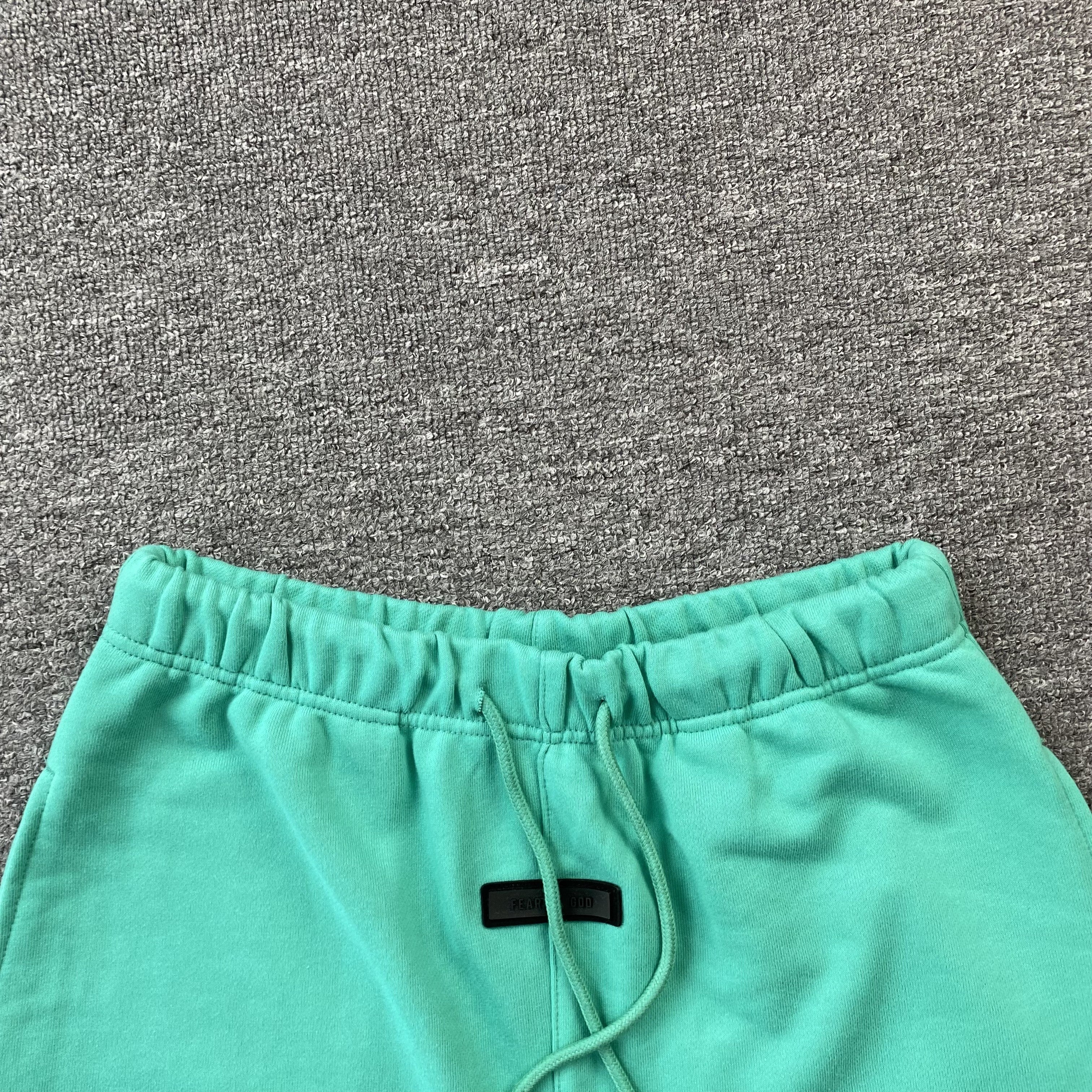 Fear of God Essentials Shorts Mint Leaf