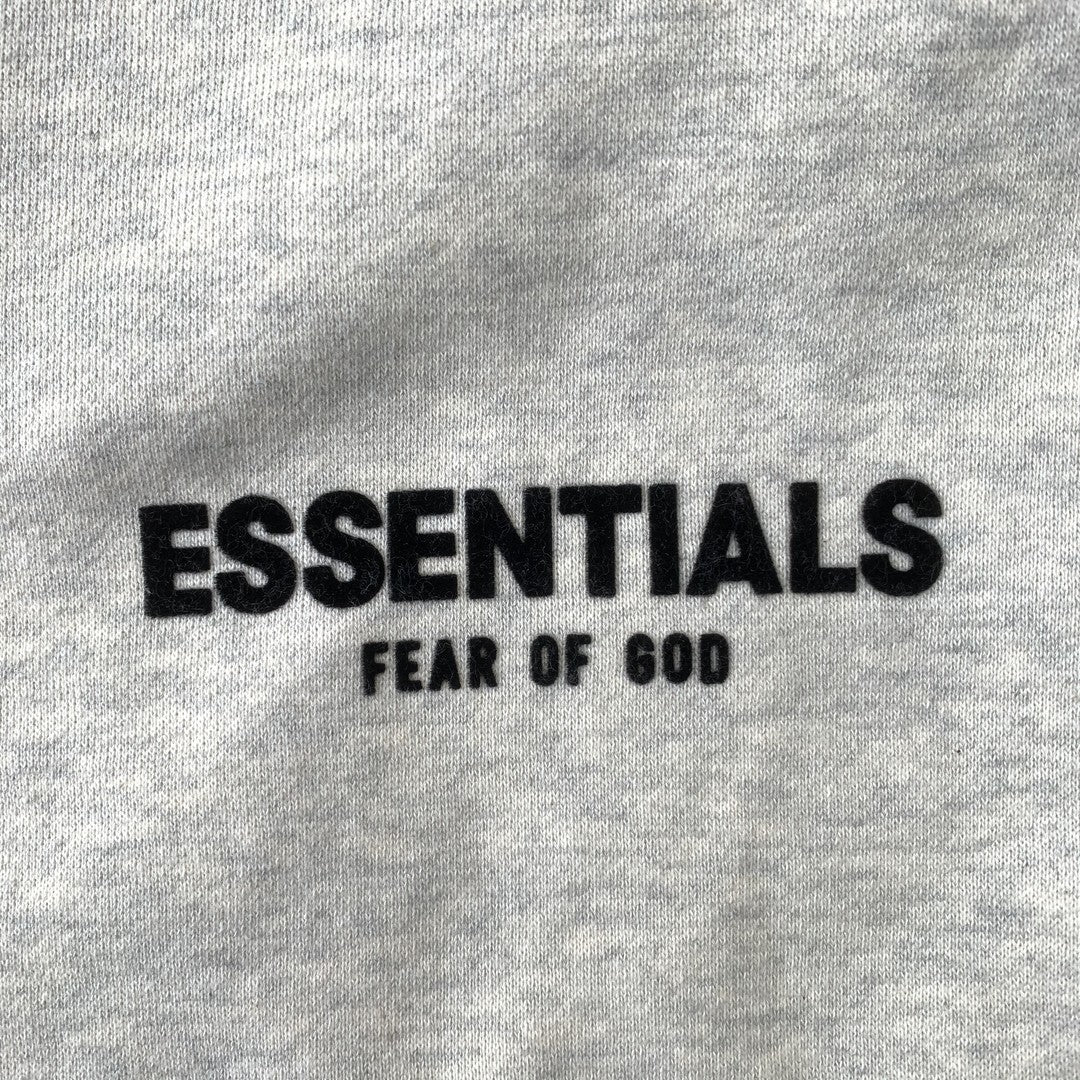 Fear of God Essentials Shorts (SS22) Light Oatmeal