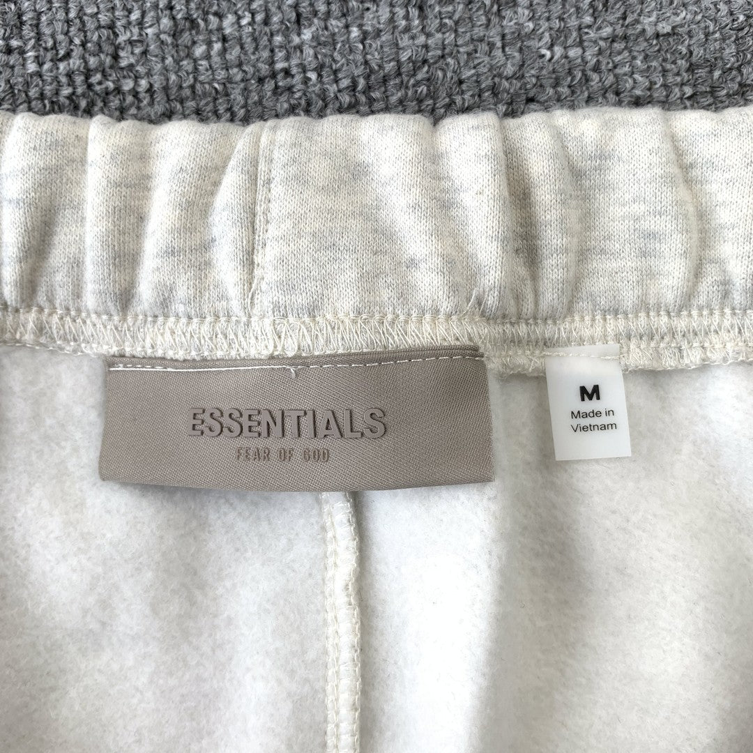 Fear of God Essentials Shorts (SS22) Light Oatmeal