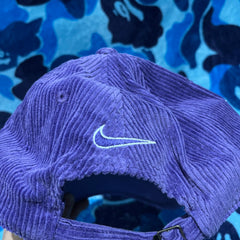 Gorra Supreme x Nike Violeta