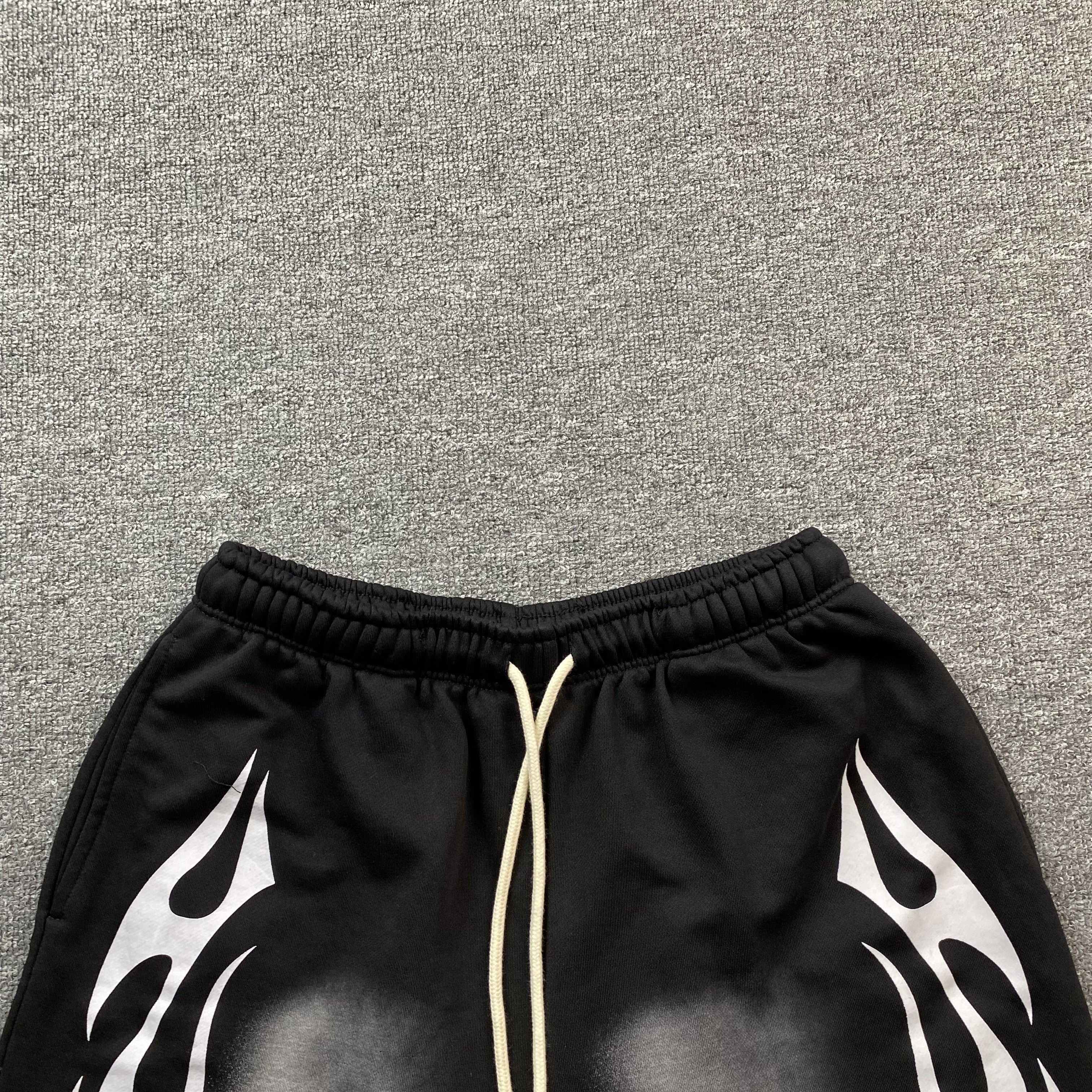 Hellstar Flame Shorts Black