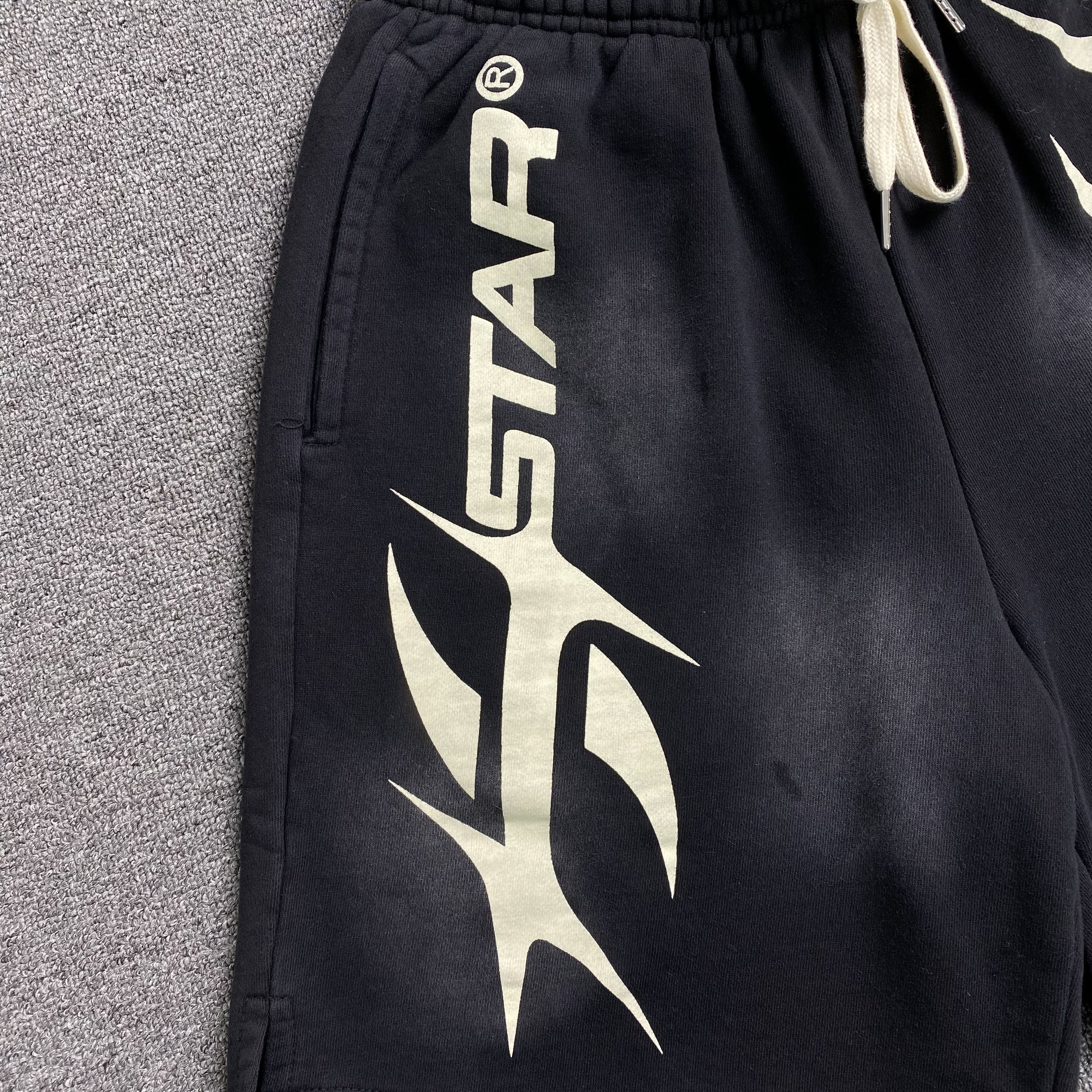 Hellstar Shorts Black