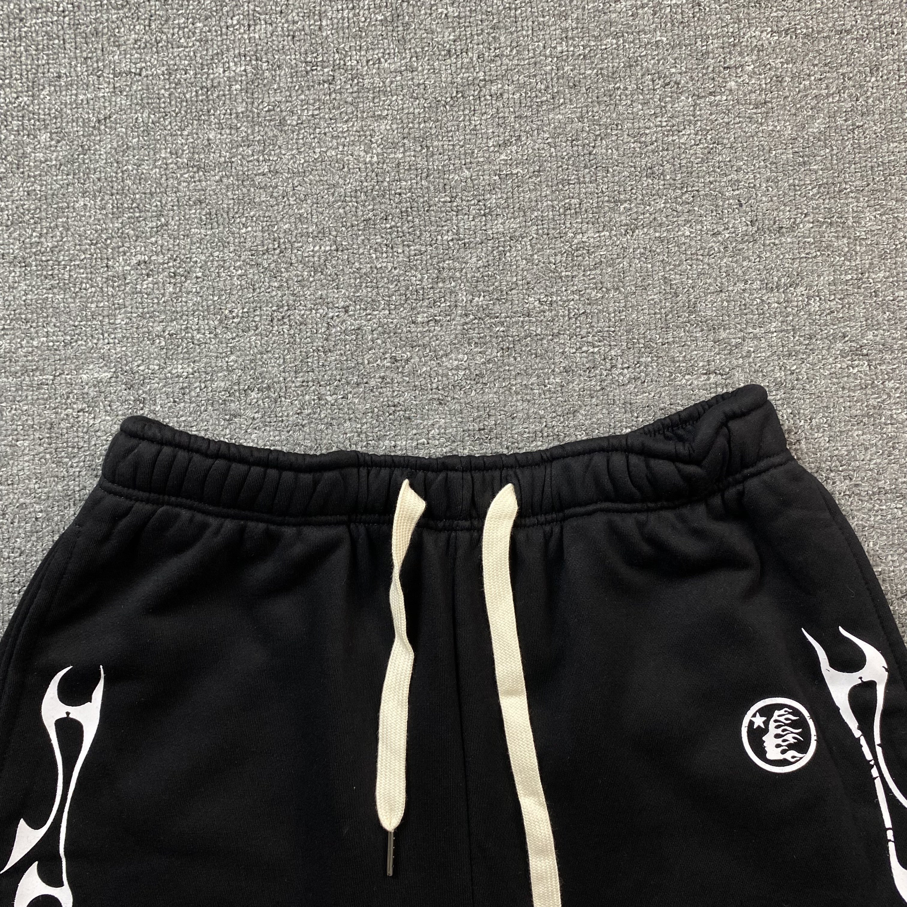 Hellstar Shorts Black