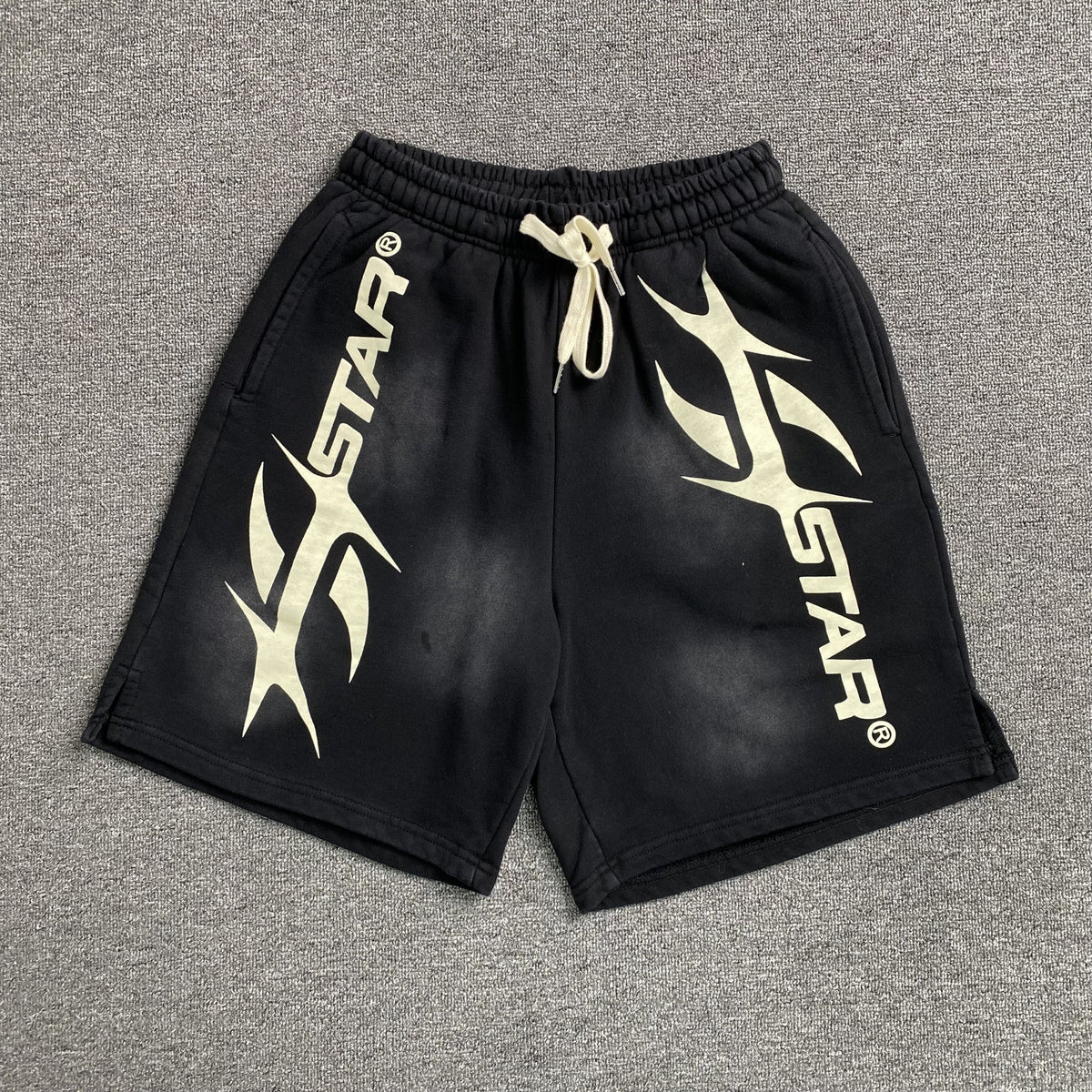 Hellstar Shorts Black