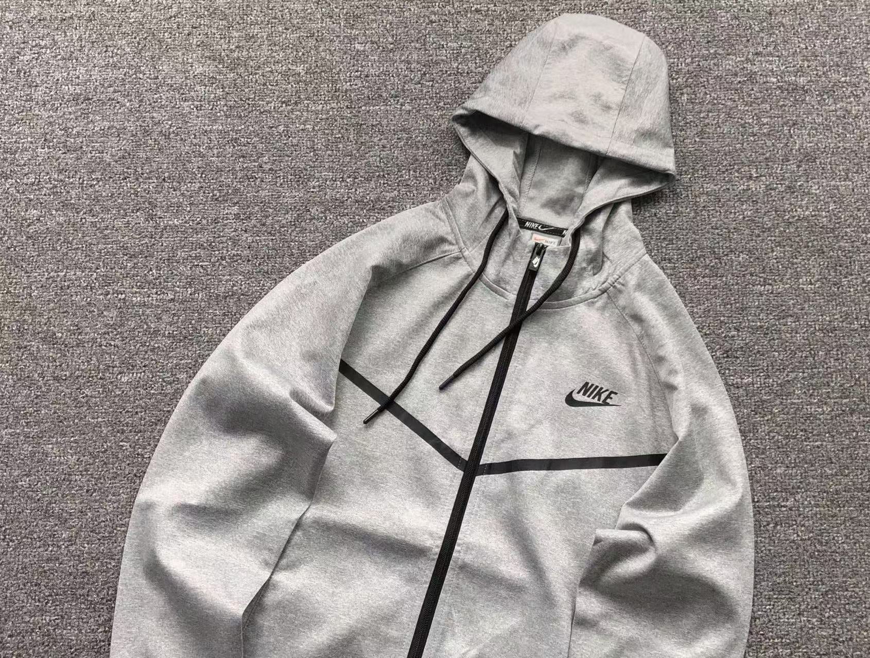 Nike Tech Fleece Tracksuit Grey