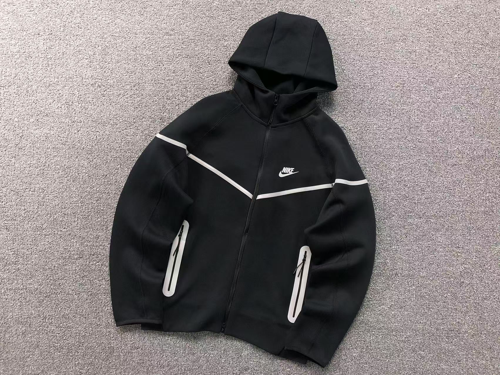 Nike Tech Fleece Tracksuit Reflective Black