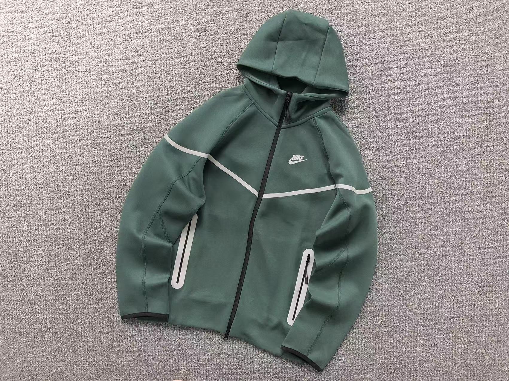 Nike Tech Fleece Tracksuit Reflective Green