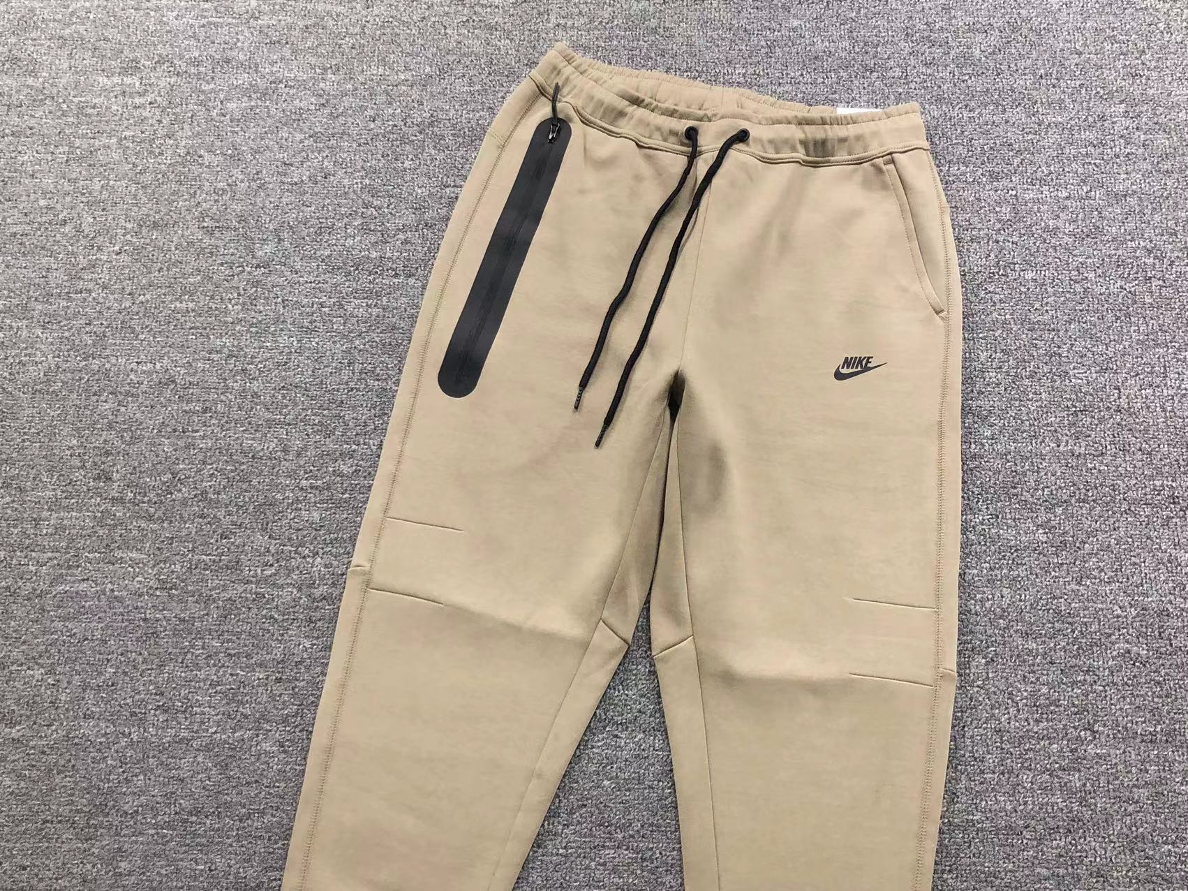 Nike Tech Fleece Tracksuit Tan