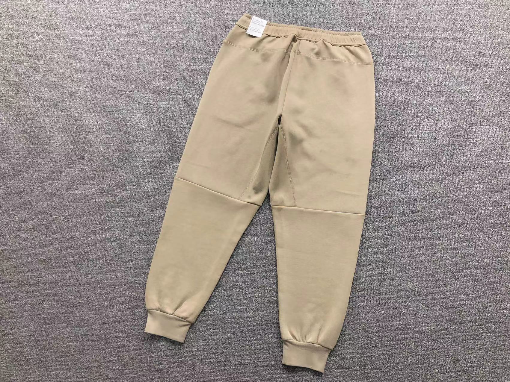Nike Tech Fleece Tracksuit Tan