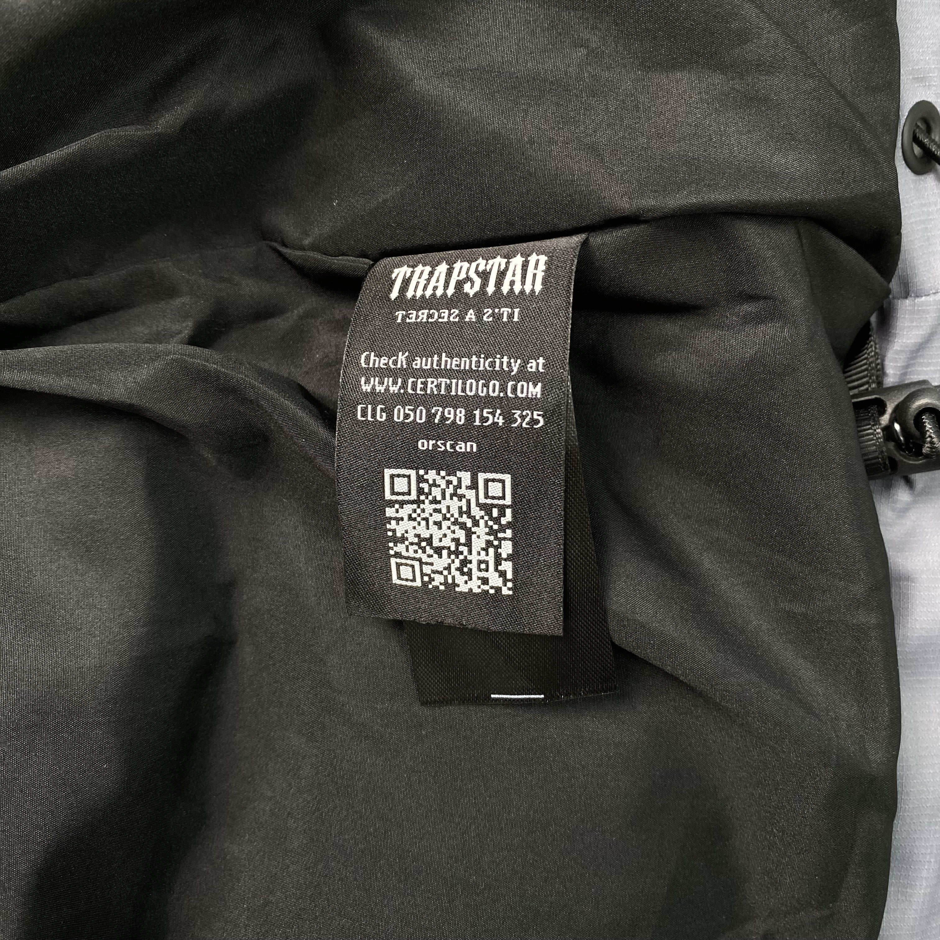 Trapstar Decoded Hooded 2.0 Puffer Jacket Black Gradient