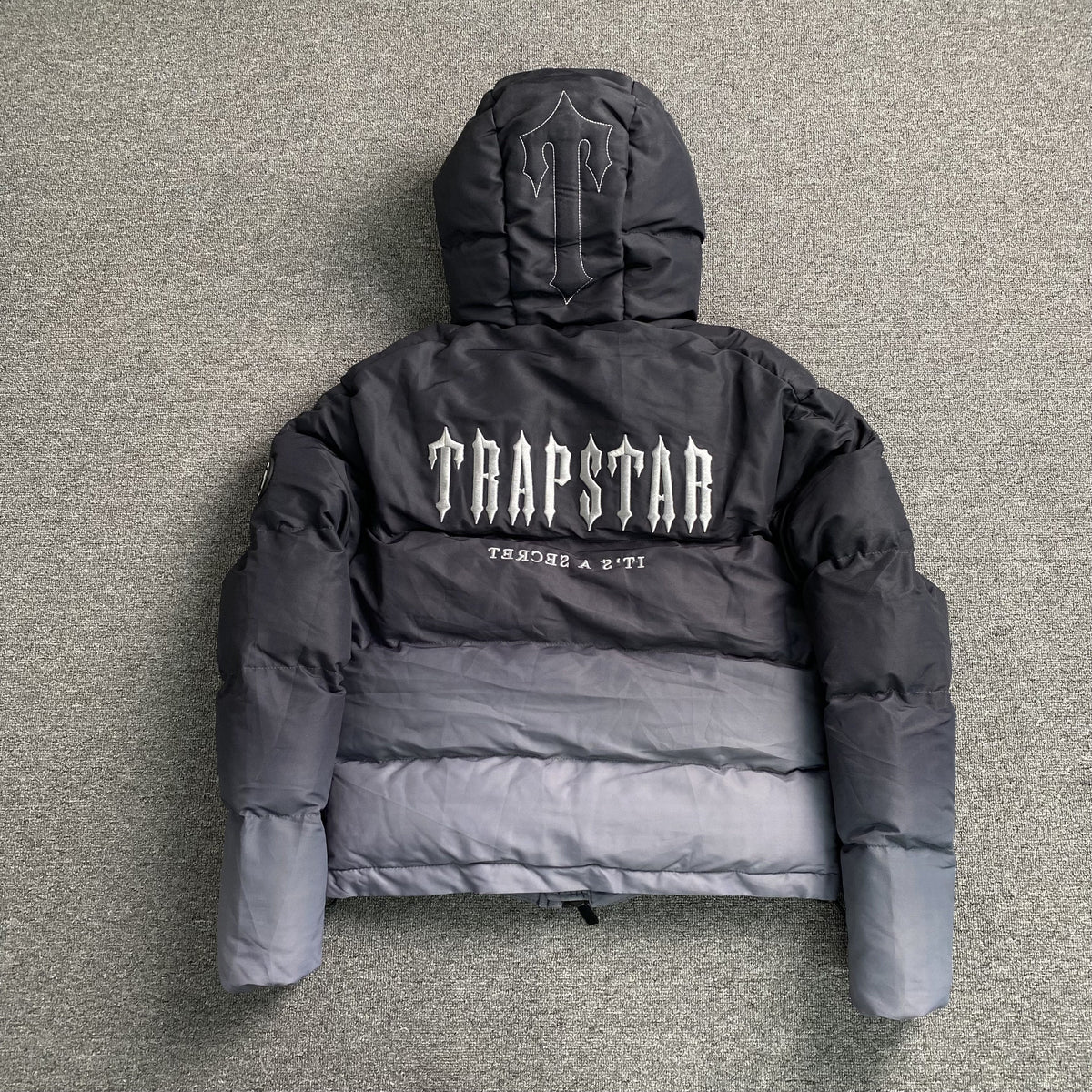 Trapstar Decoded Hooded 2.0 Puffer Jacket Black Gradient