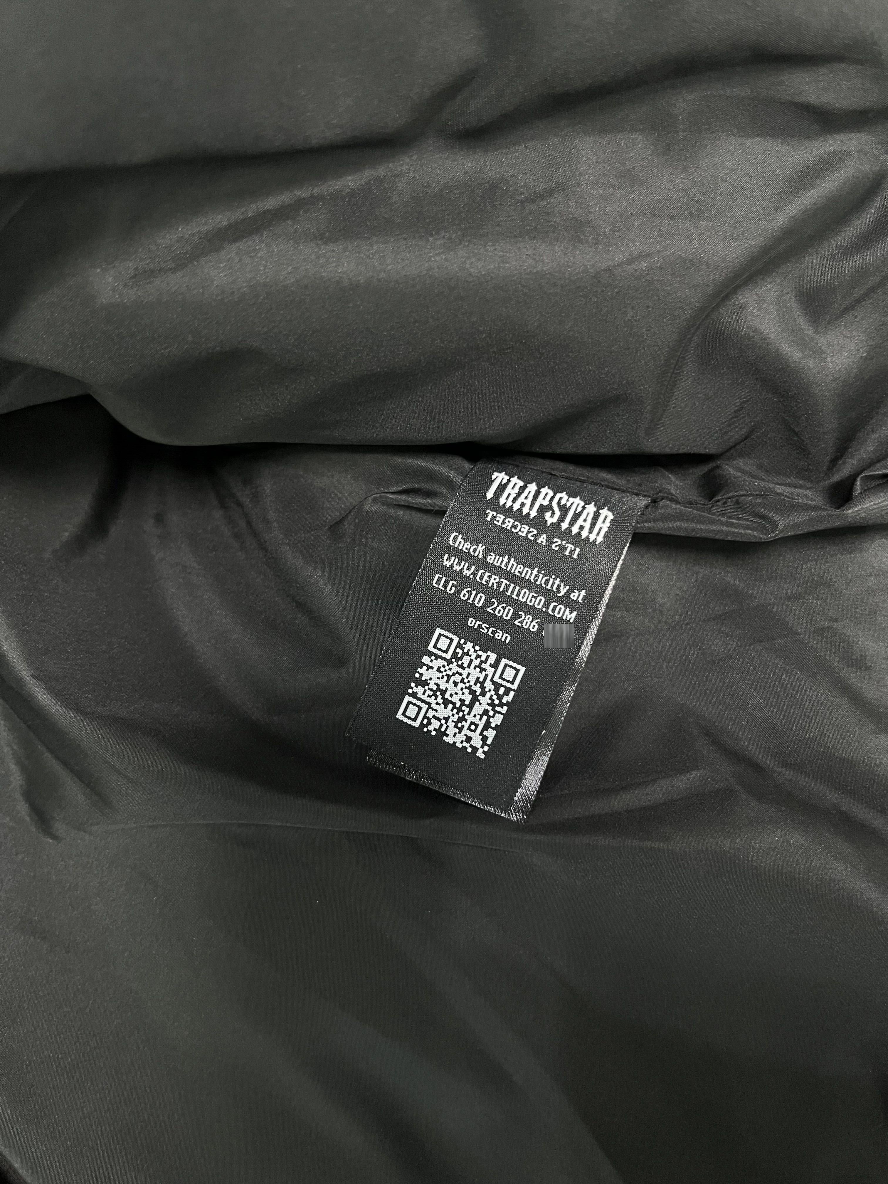 Trapstar Decoded Hooded 2.0 Puffer Jacket Black Red
