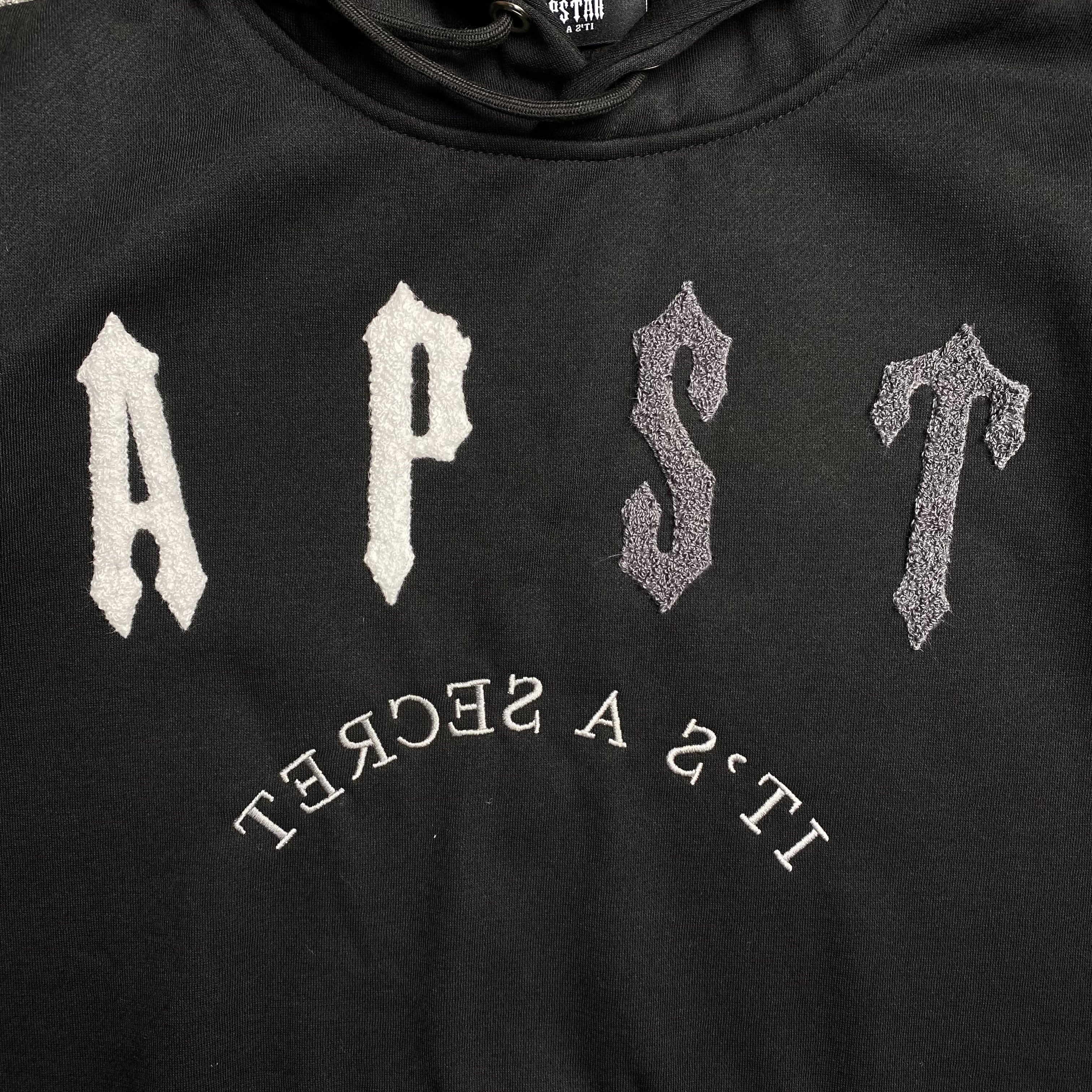 Trapstar Irongate Arch Chenille 2.0 Tracksuit Black