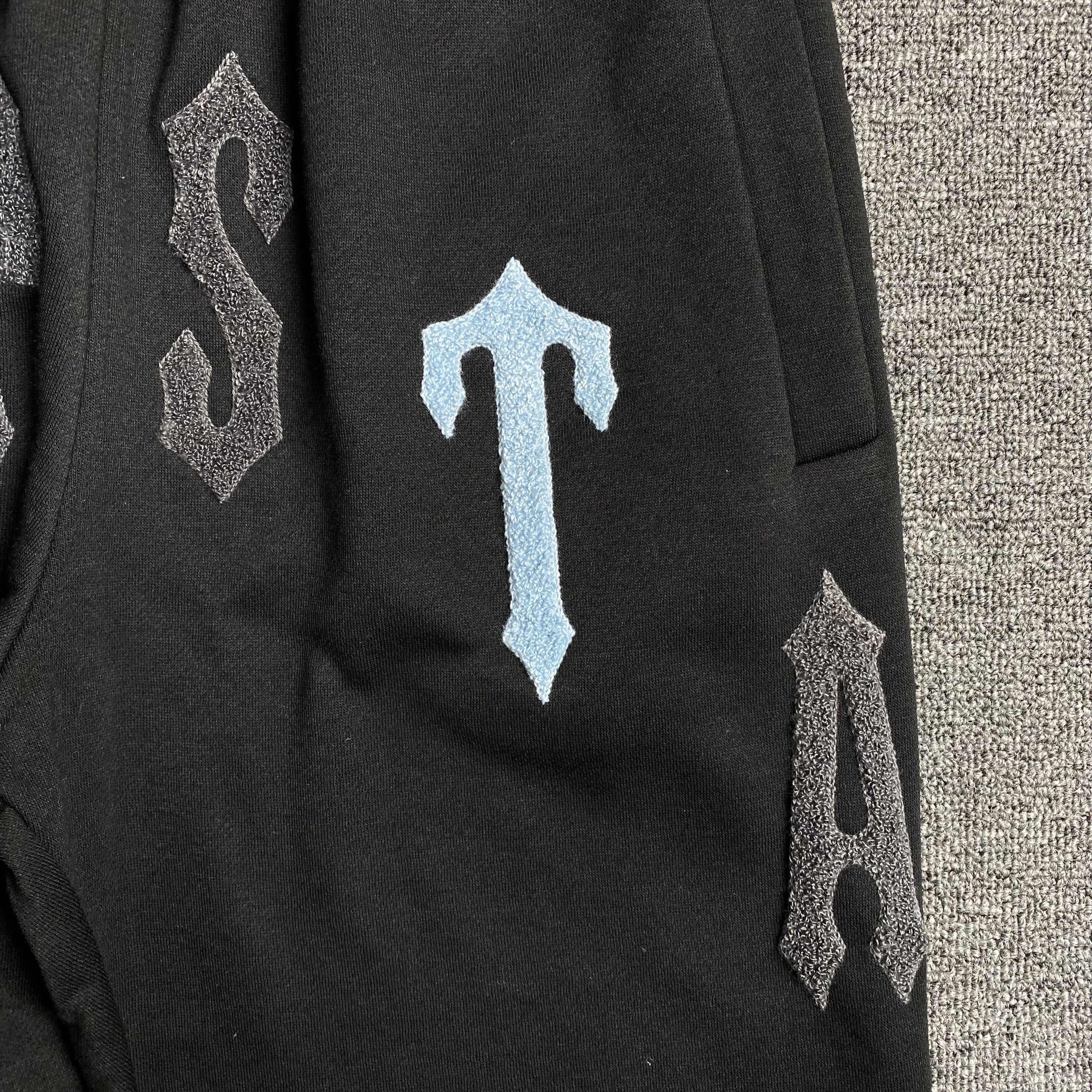 Trapstar Irongate Arch Chenille 2.0 Tracksuit Black