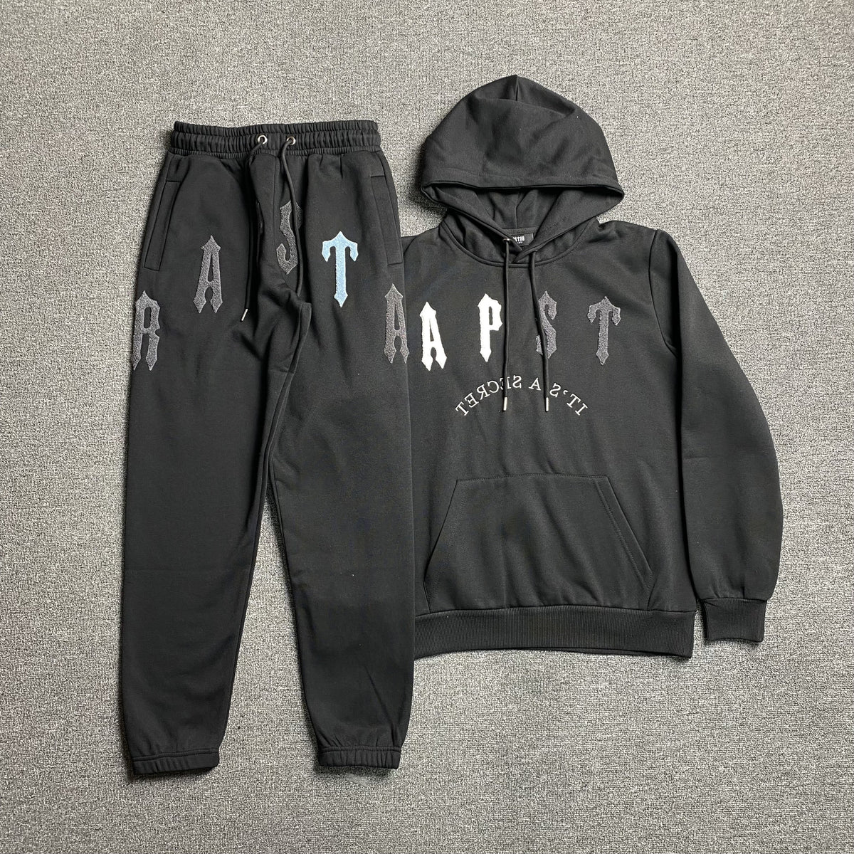 Trapstar Irongate Arch Chenille 2.0 Tracksuit Black