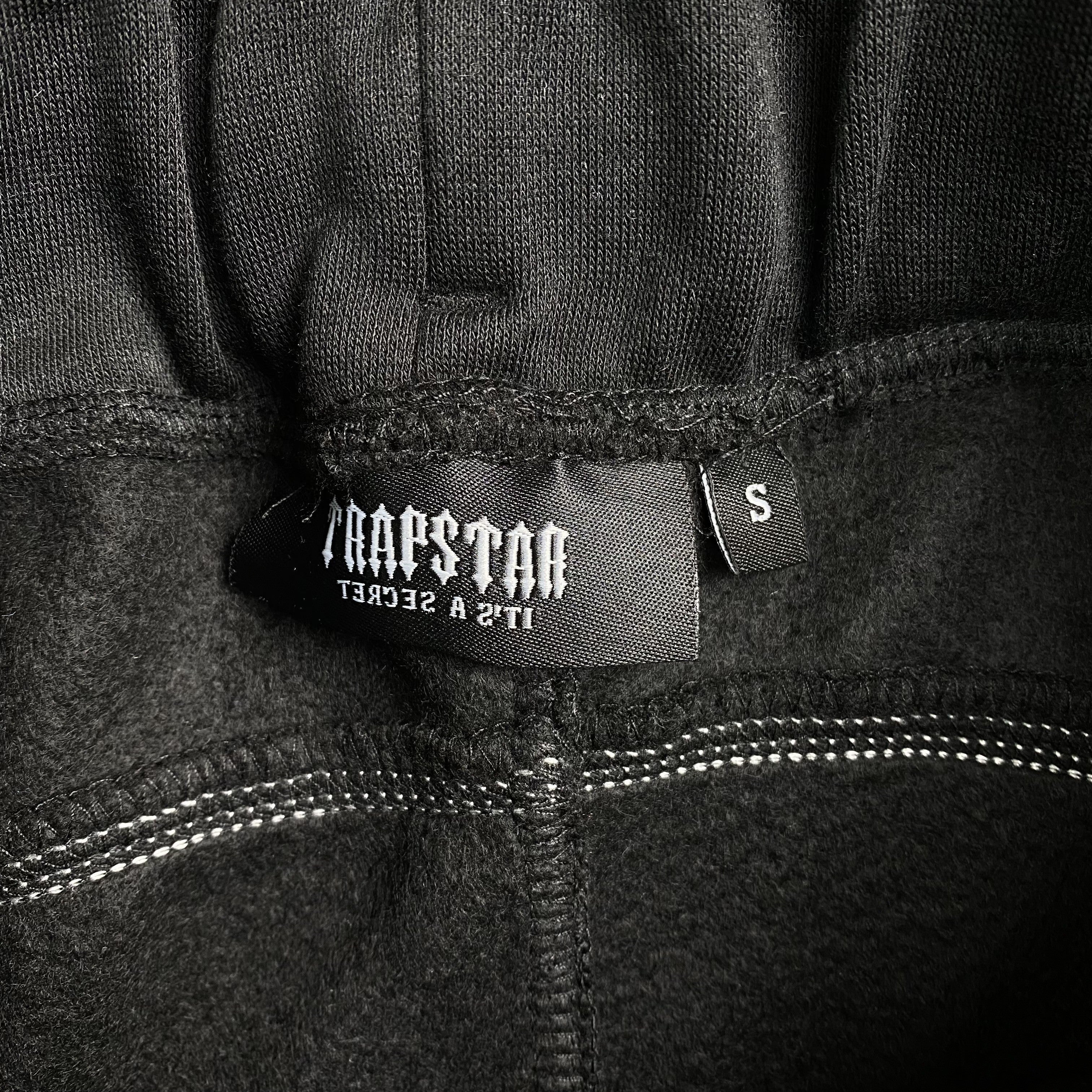 Trapstar Irongate Arch Chenille Tracksuit Black