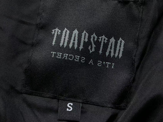 Trapstar Irongate Detachable Hooded Puffer Jacket Black