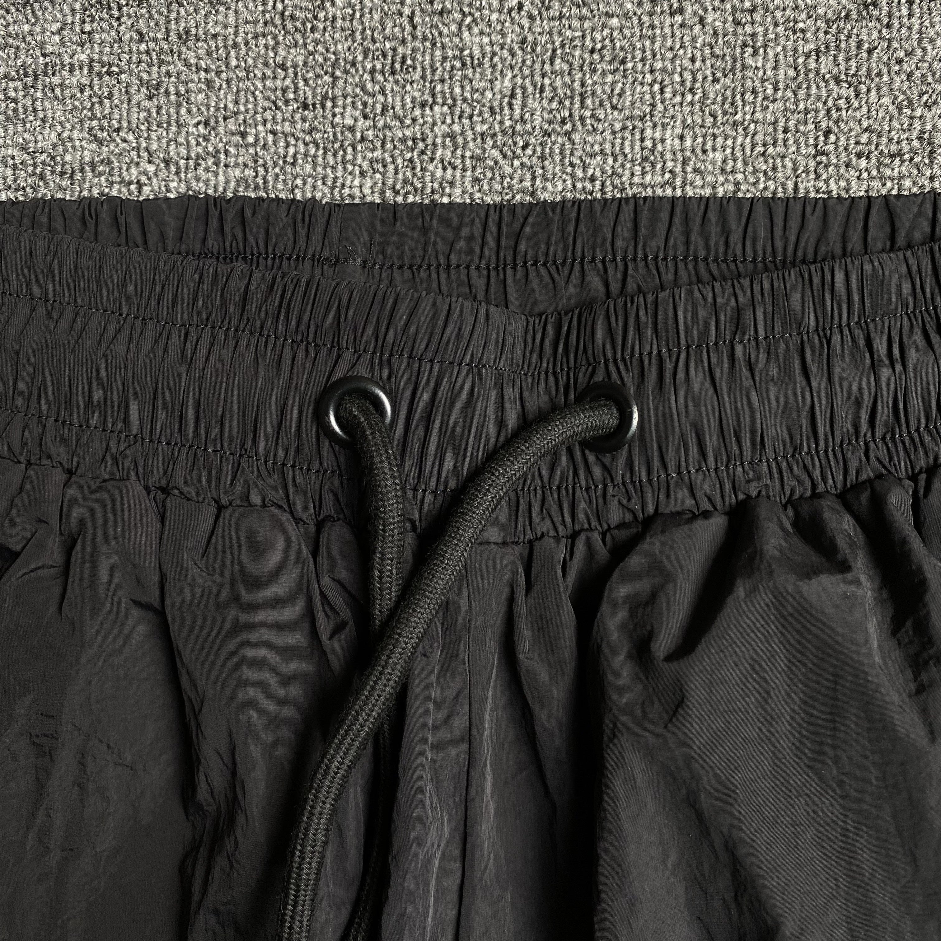 Trapstar Irongate T Shellsuit Black