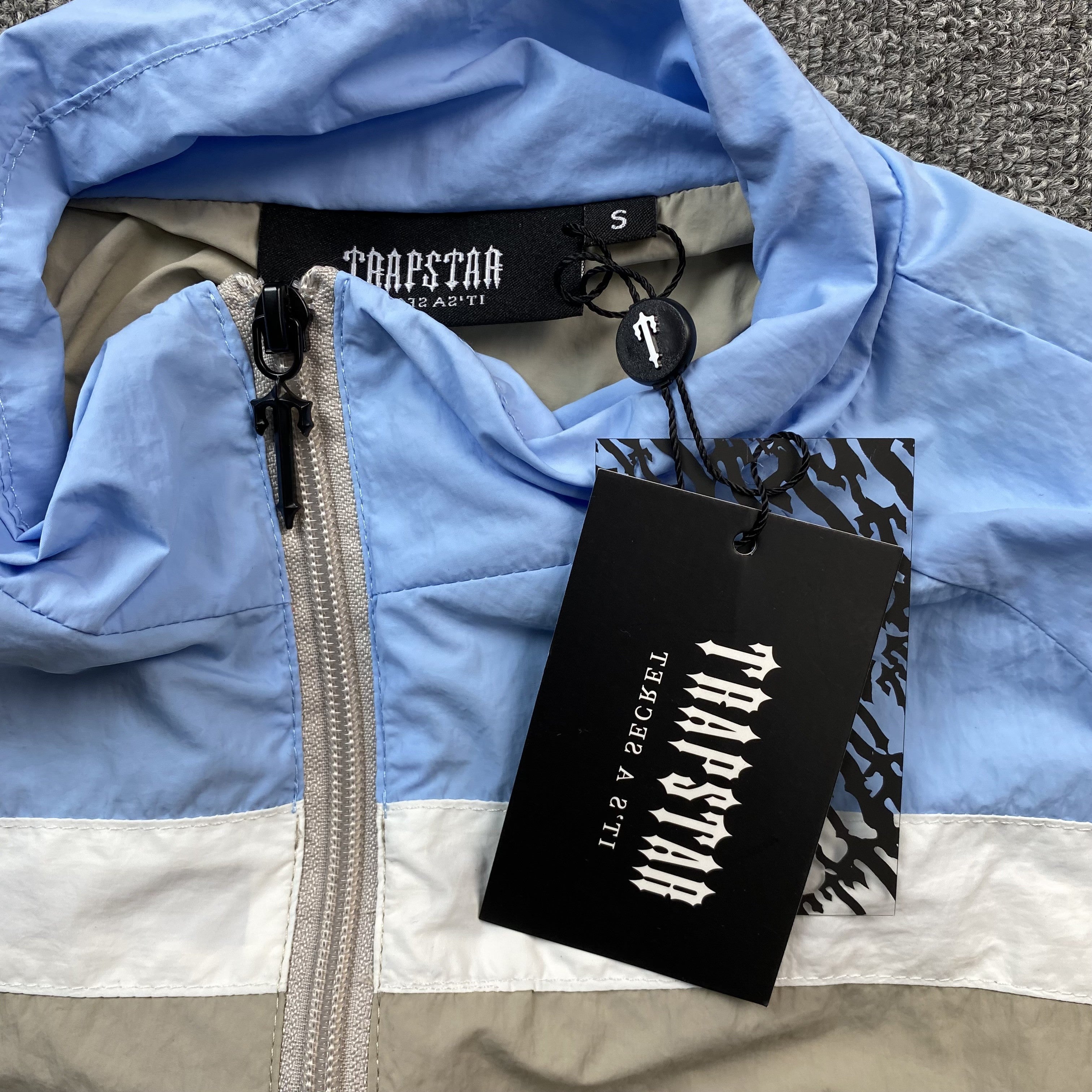 Trapstar Irongate T Shellsuit Grey